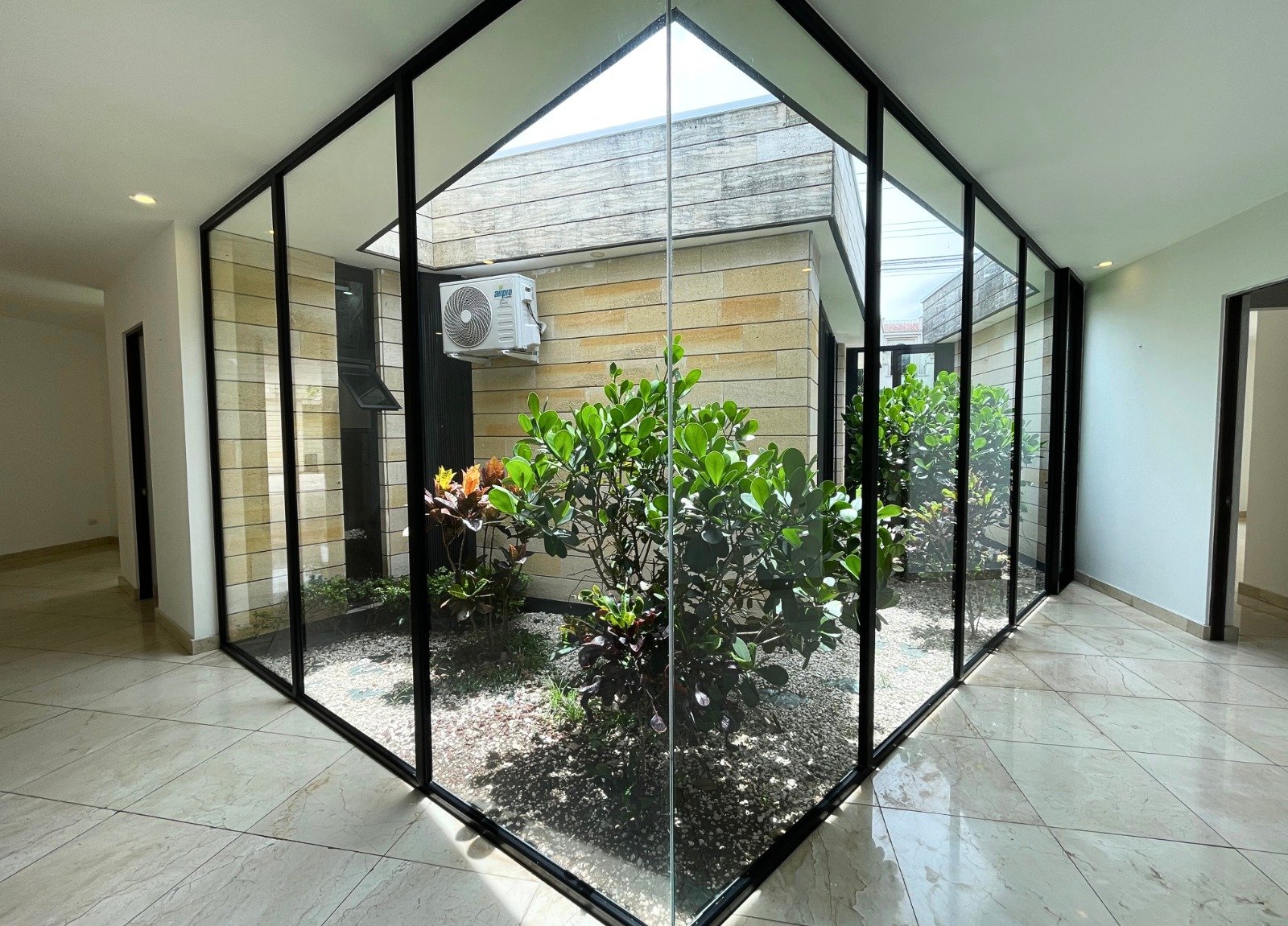 WhatsApp Image 2026-03-15 at 09.49.00