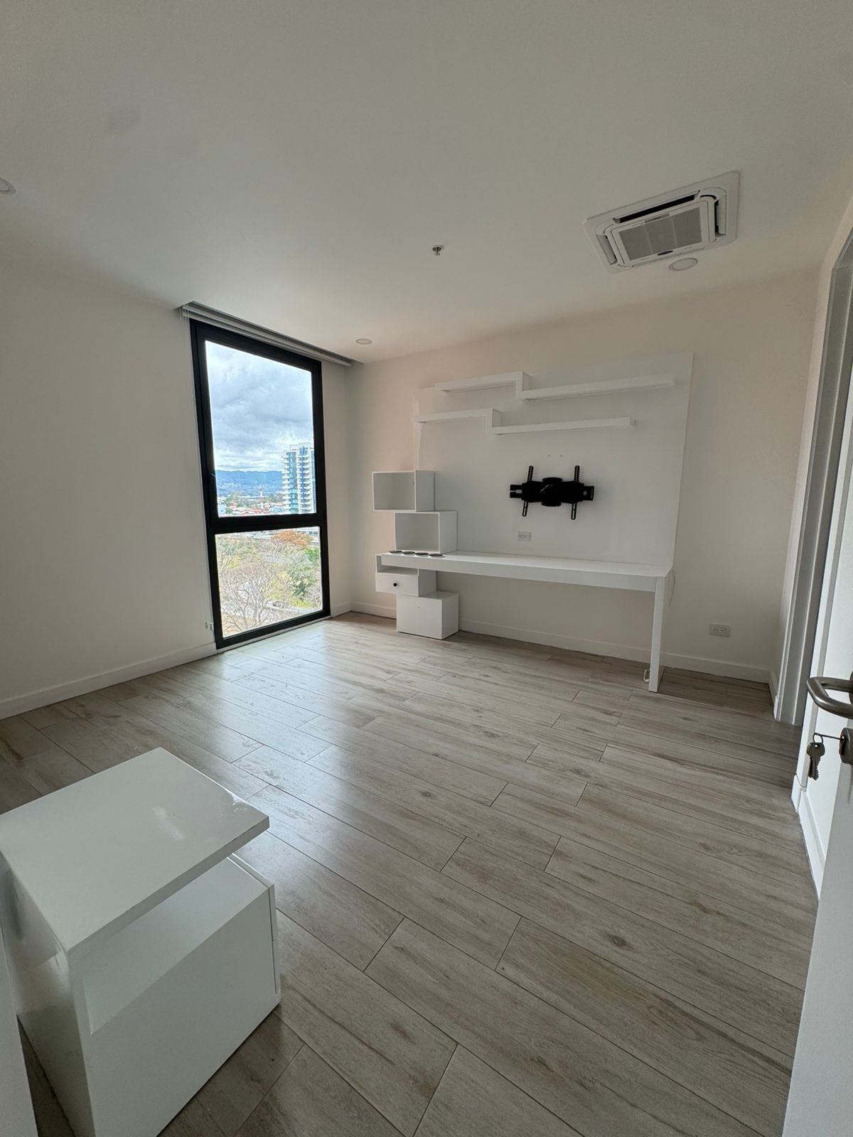 WhatsApp Image 2026-03-30 at 11.34.01 (5)