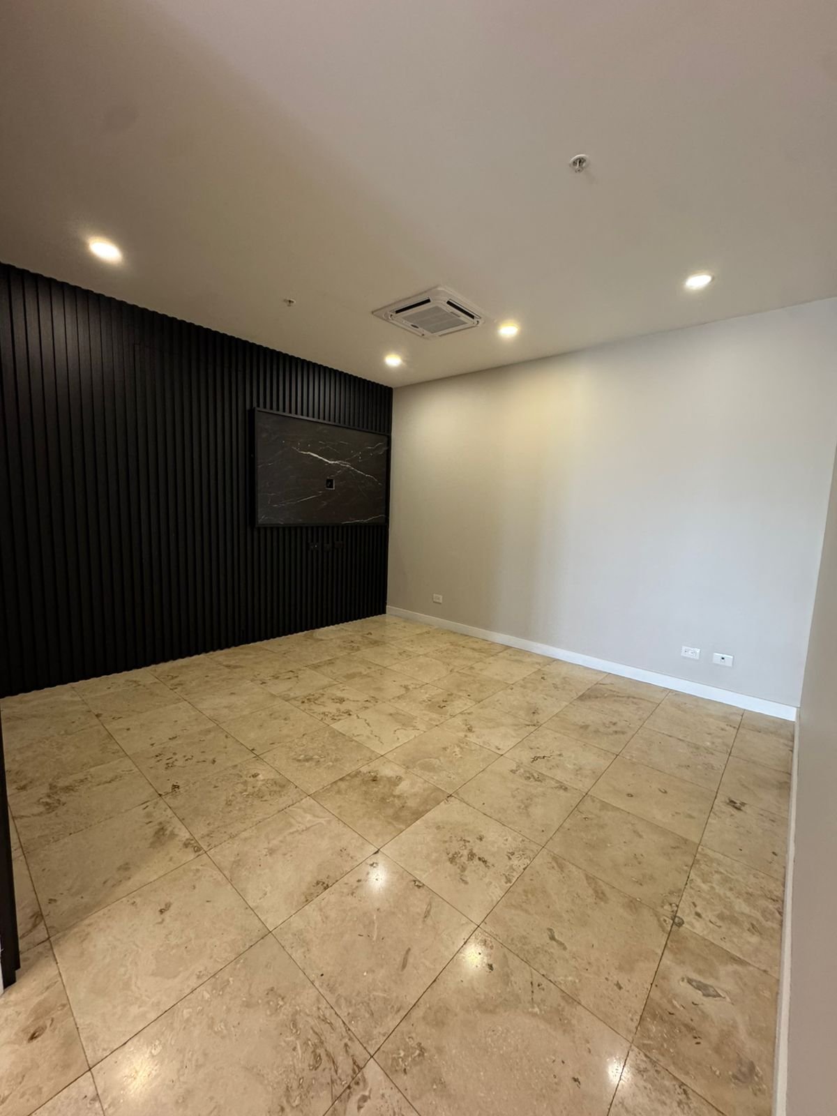 WhatsApp Image 2026-03-30 at 11.40.42 (1)